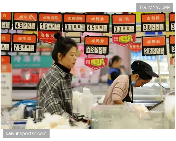 如果杨千霖去菜市场，我敢打包票他拎的那袋能把我一个月工资买跑光